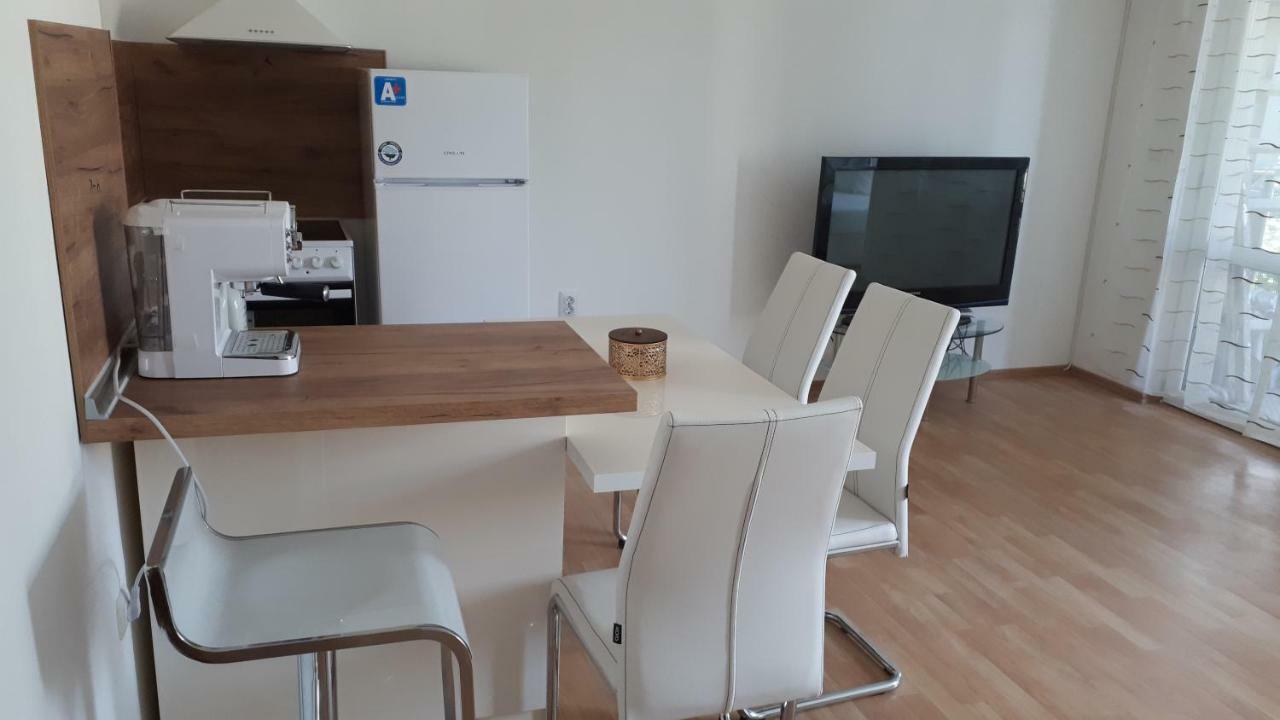 فارنا Asparuhovo Apartment Stoyanov المظهر الخارجي الصورة