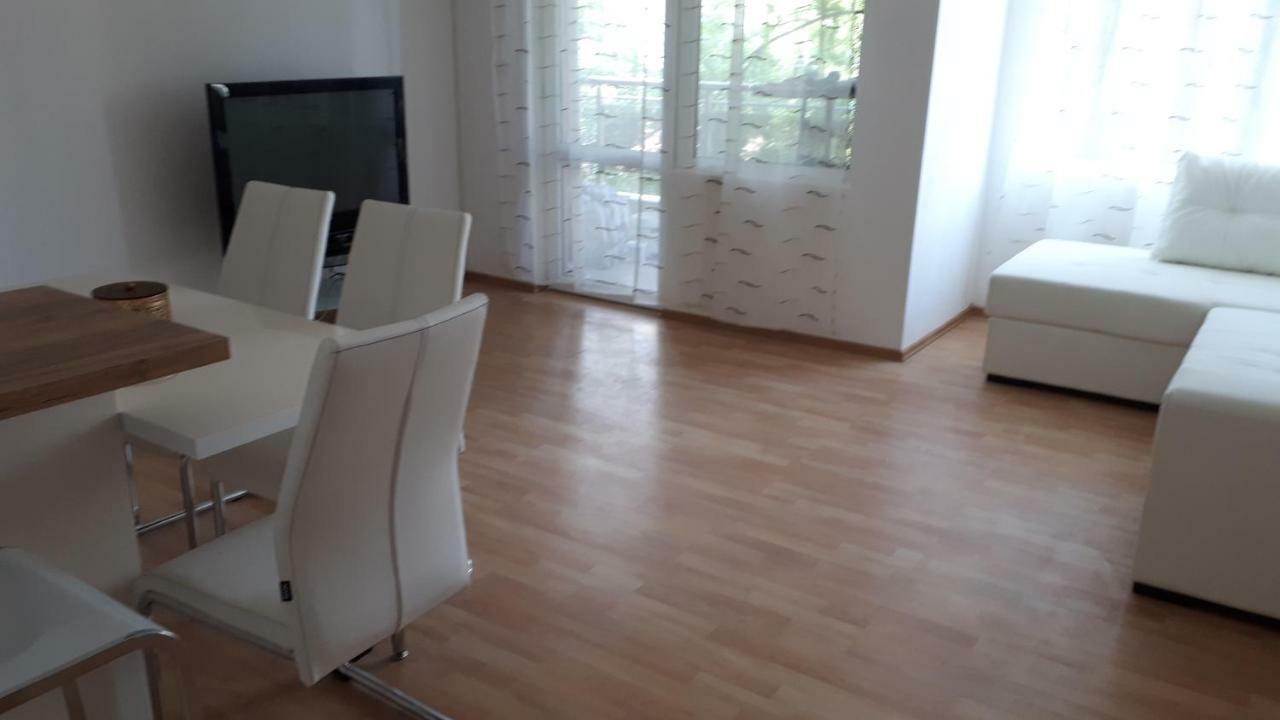 فارنا Asparuhovo Apartment Stoyanov المظهر الخارجي الصورة