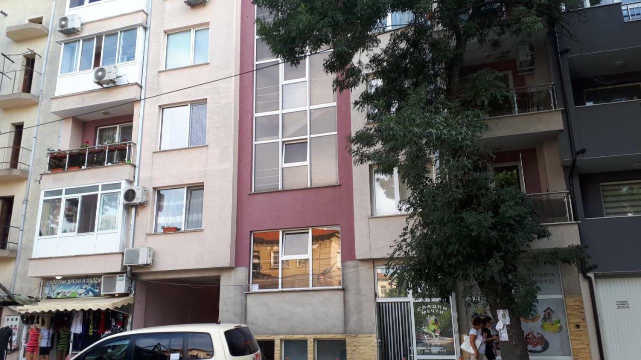 فارنا Asparuhovo Apartment Stoyanov المظهر الخارجي الصورة